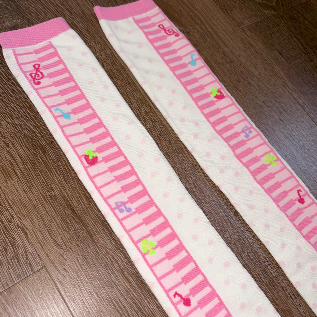 musical berry socks