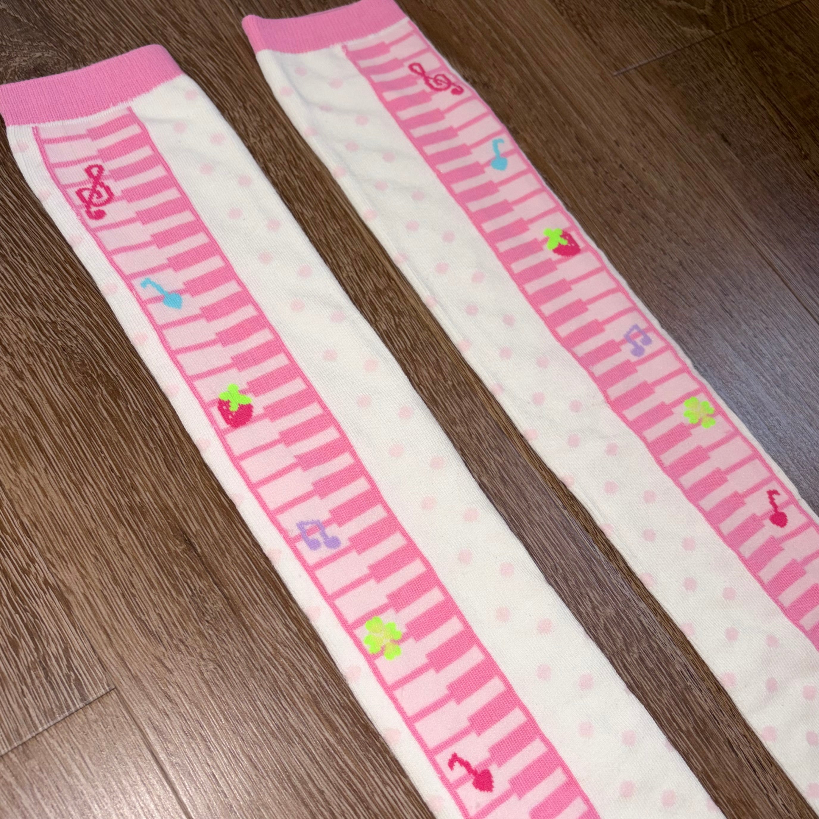 musical berry socks