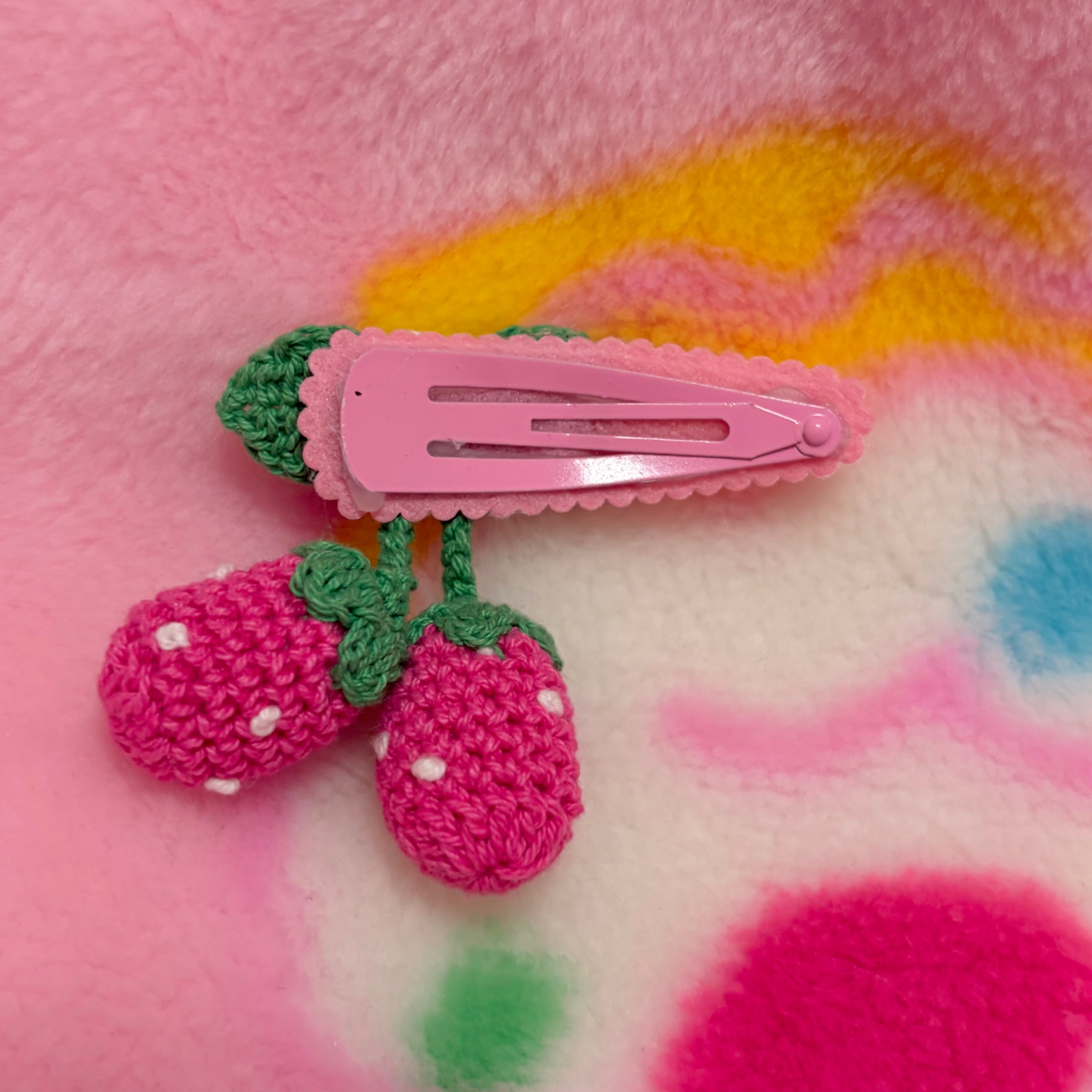 strawberry hairclip